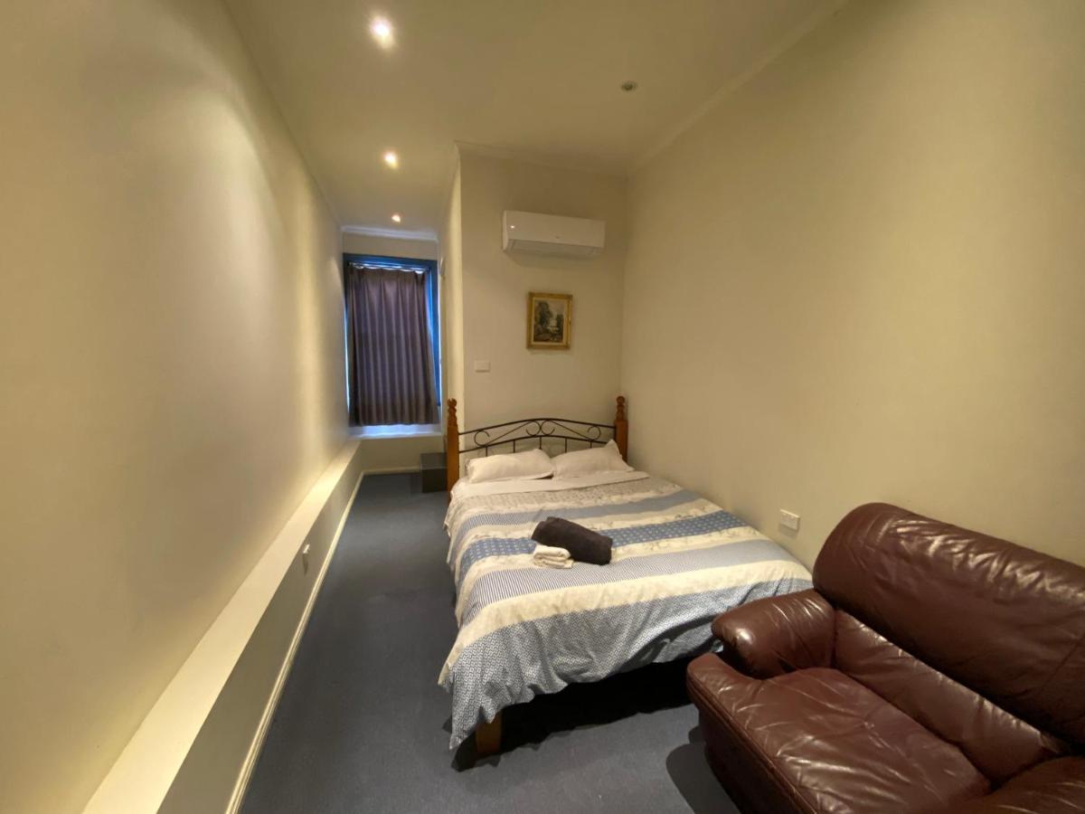 Malvern Backpackers Мелбърн Екстериор снимка